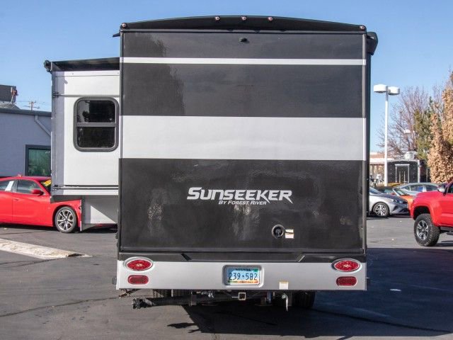 Used 2022 Mercedes-Benz Sprinter 3500 image 6