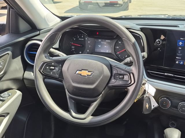 Used 2024 Chevrolet Trax LS FWD image 11