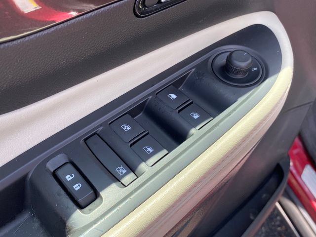 Certified 2019 Buick Encore Preferred FWD image 18