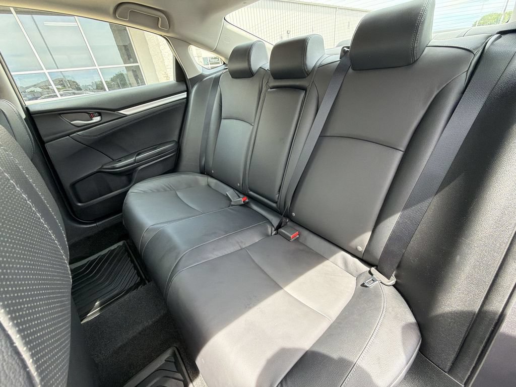 Used 2017 Honda Civic Touring image 24