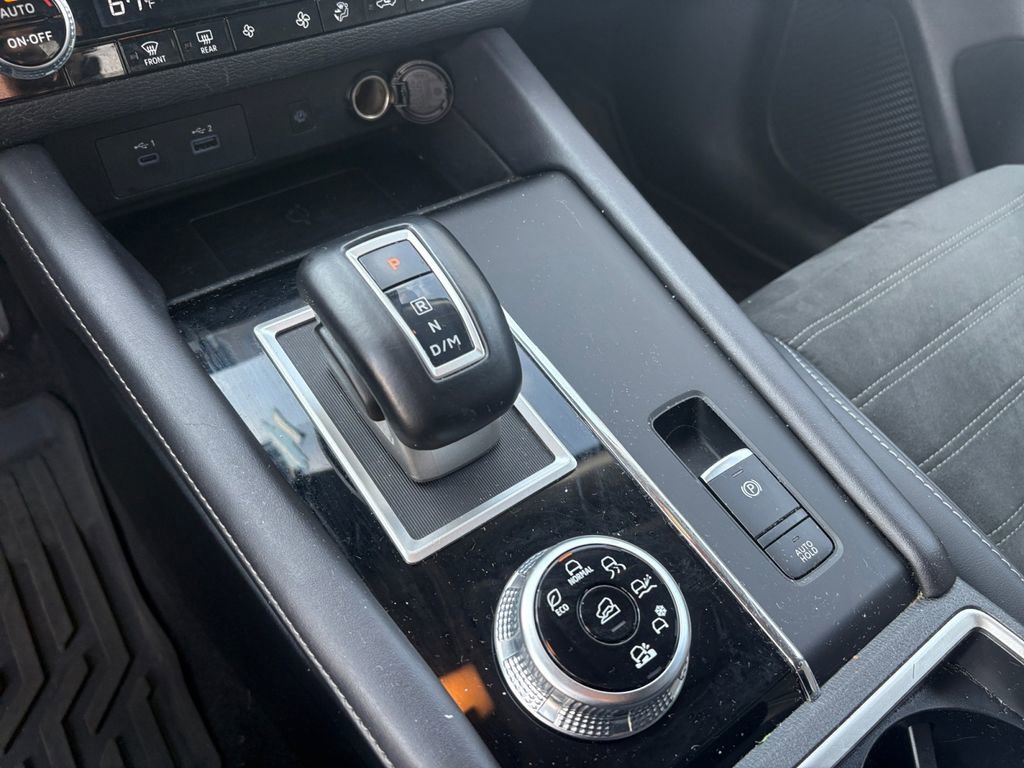 Used 2024 Mitsubishi Outlander SE image 17