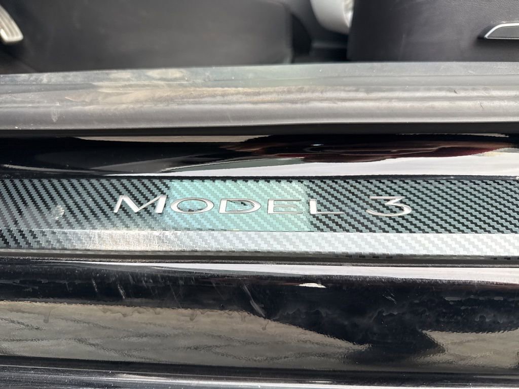 Used 2022 Tesla Model 3 Performance image 20