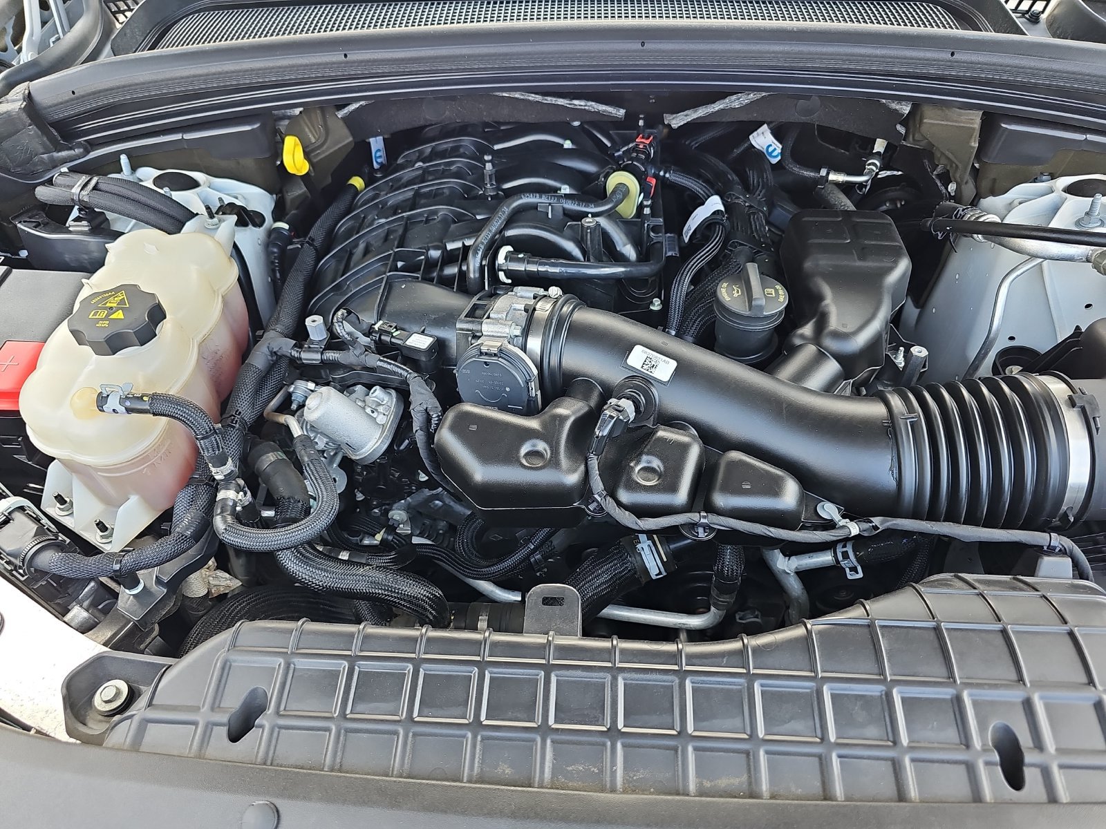 Used 2022 Jeep Grand Cherokee Altitude AWD/4WD image 31