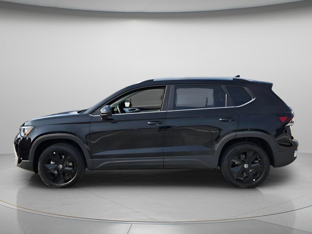 New 2026 Volkswagen Taos SE FWD image 2