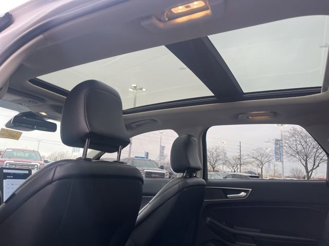 Used 2021 Ford Edge SEL w/ Convenience Package image 19