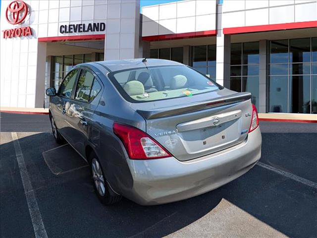 Used 2013 Nissan Versa FWD image 5
