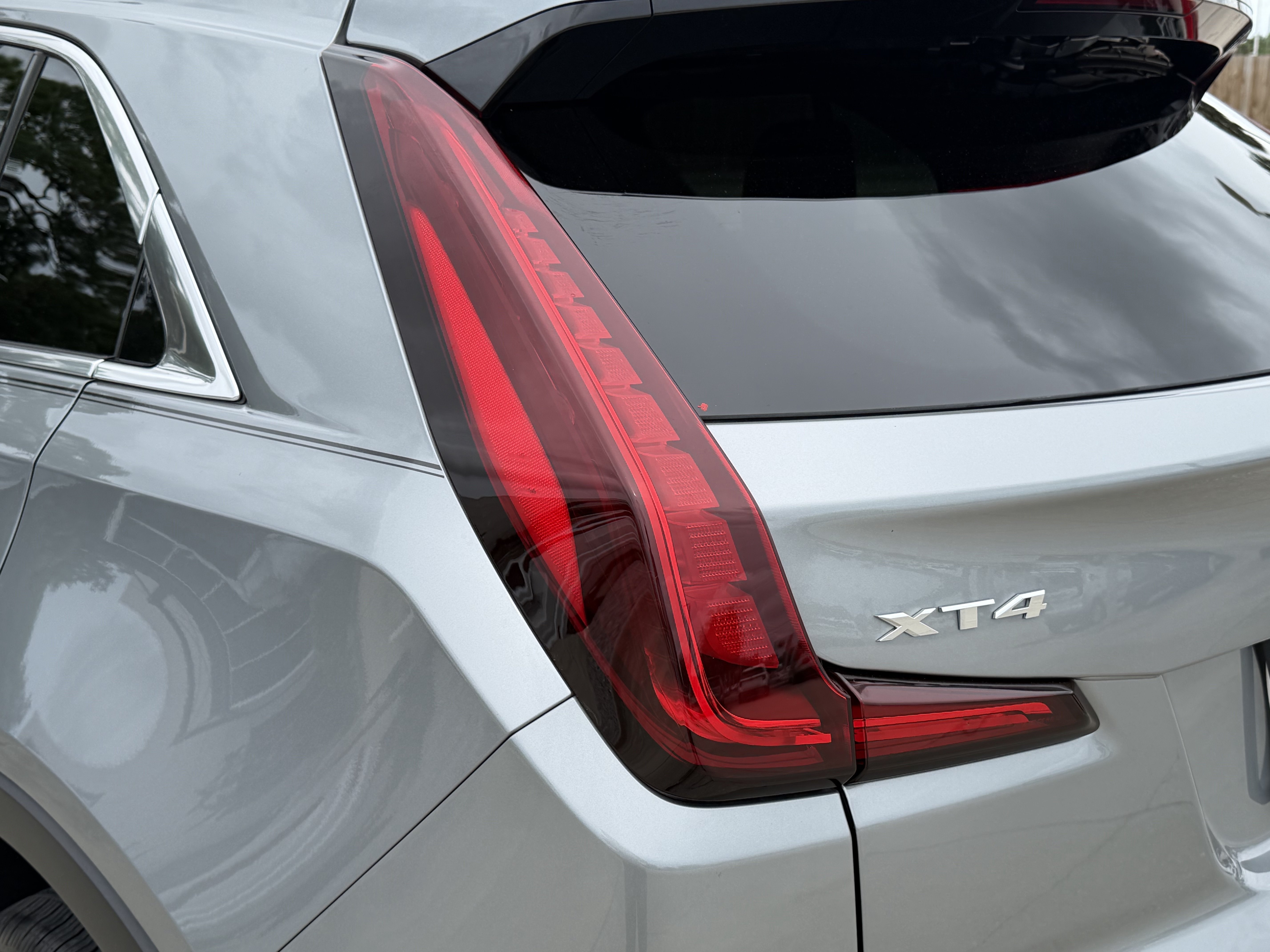 Certified 2024 Cadillac XT4 Premium Luxury FWD image 10