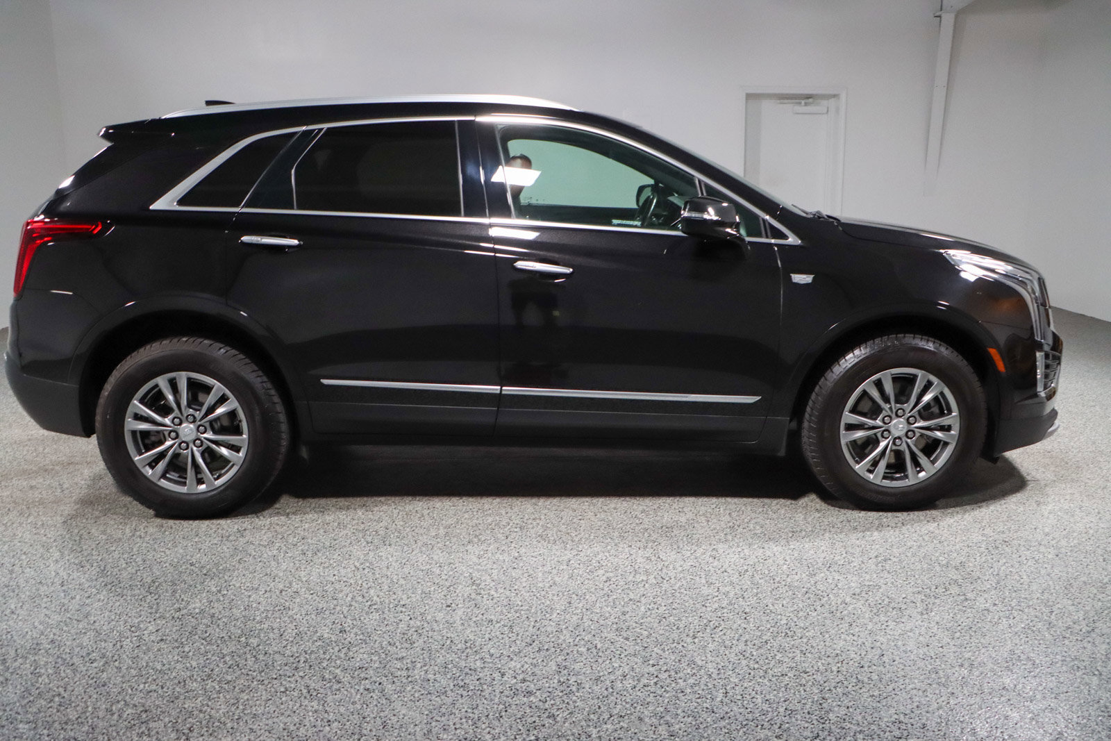 Used 2021 Cadillac XT5 Premium Luxury image 6