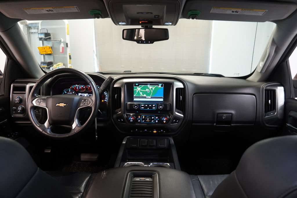 Used 2017 Chevrolet Silverado 1500 LTZ Z71 w/ Midnight Edition AWD/4WD image 18
