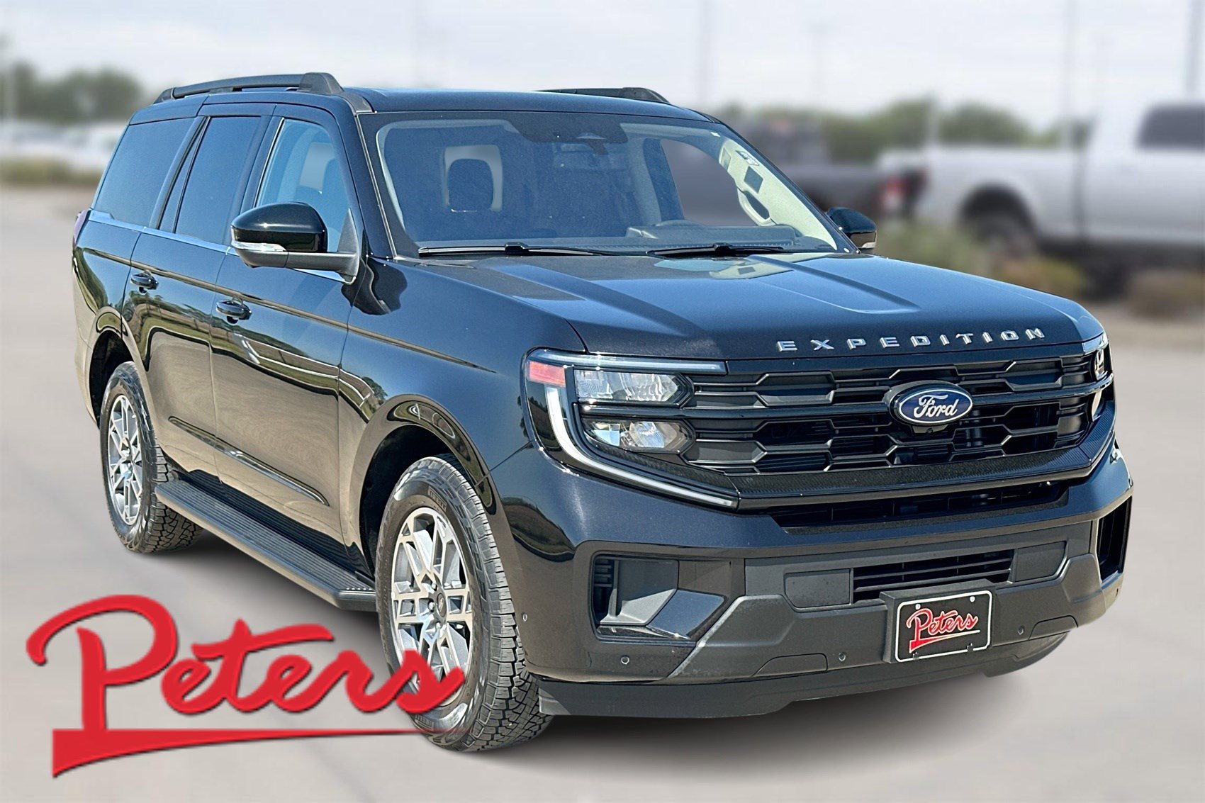Used 2025 Ford Expedition Active AWD/4WD image 1