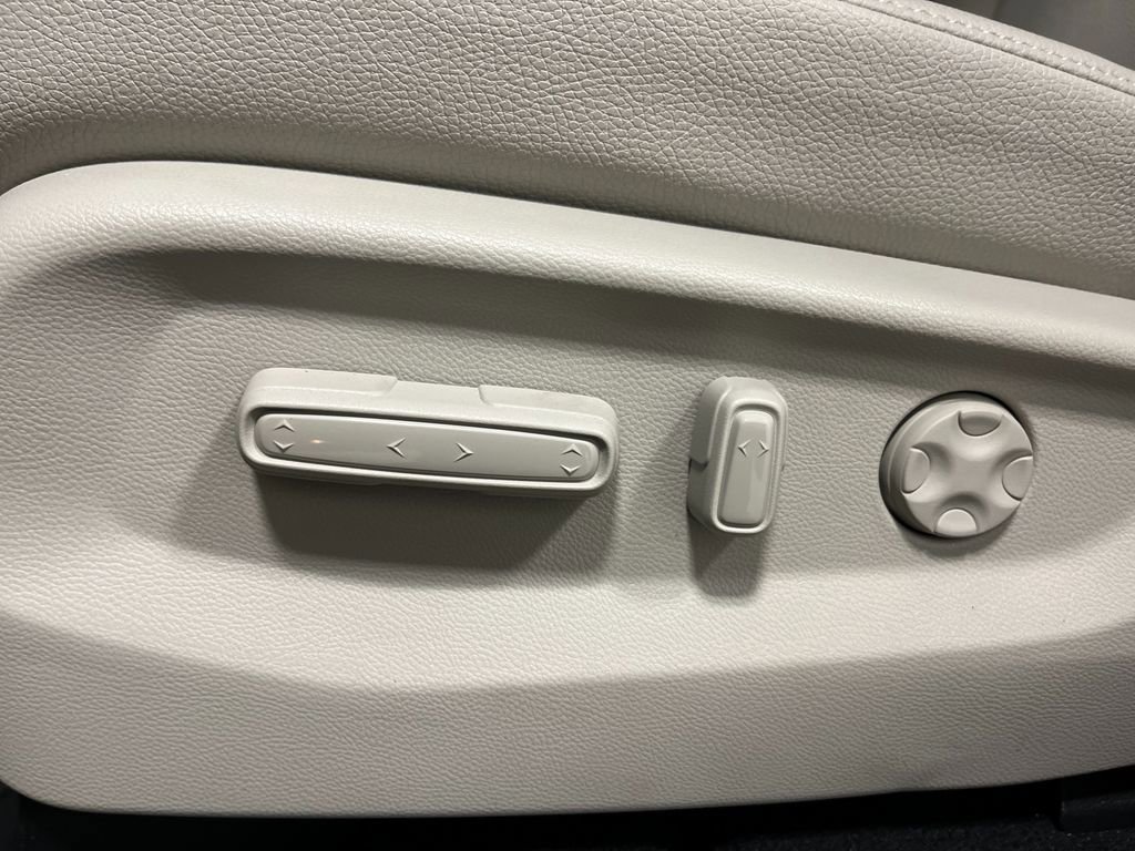 New 2026 Honda Odyssey EX-L image 11