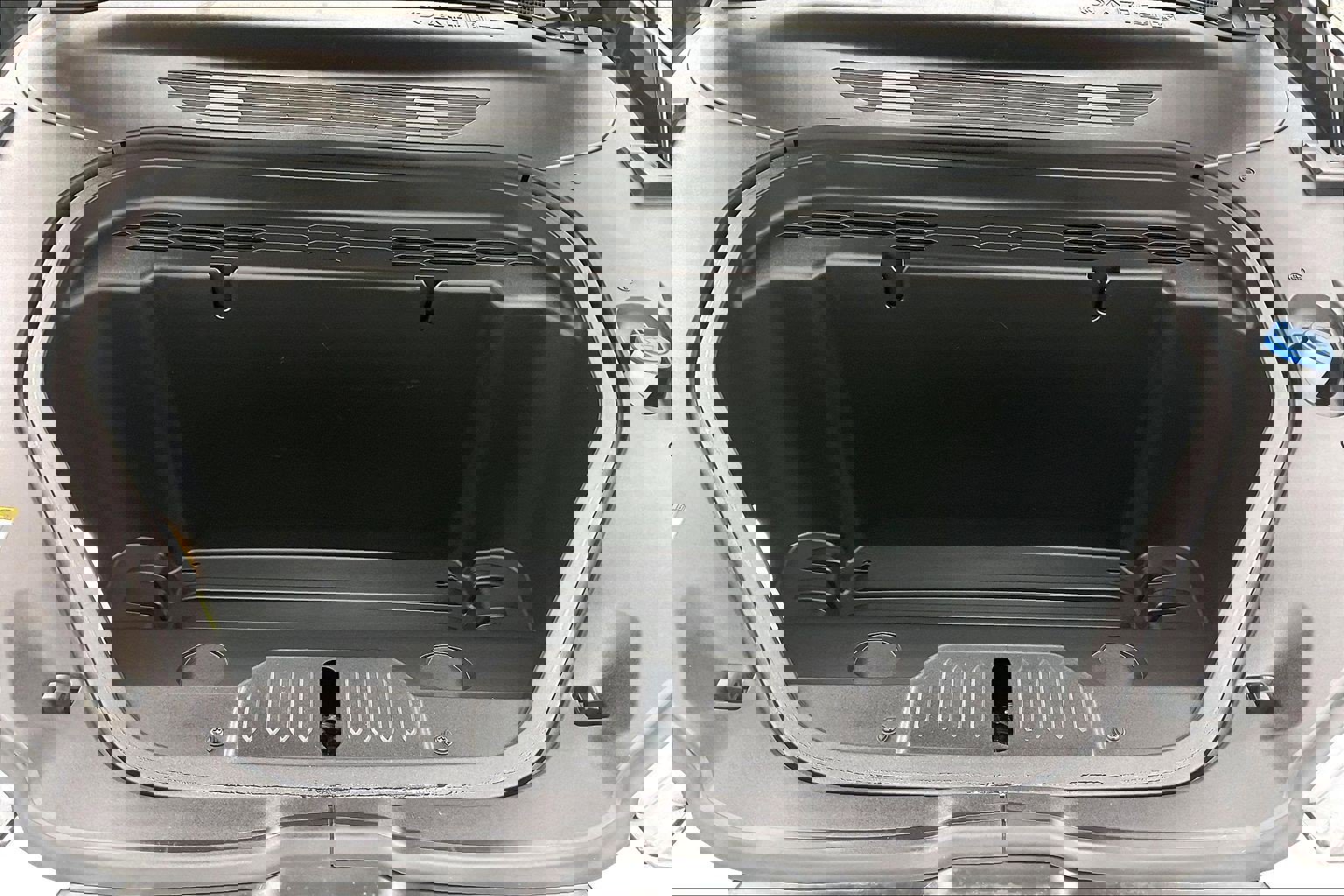 Used 2023 Ford Mustang Mach-E Select image 13