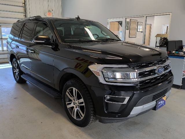 Certified 2024 Ford Expedition Limited AWD/4WD image 5