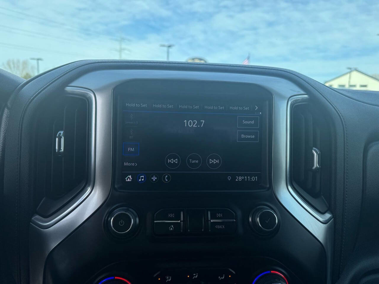 Used 2020 Chevrolet Silverado 1500 LT w/ Convenience Package image 23