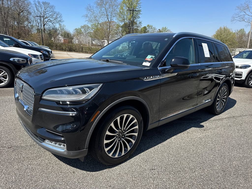 Used 2020 Lincoln Aviator Reserve w/ Elements Package Plus image 3