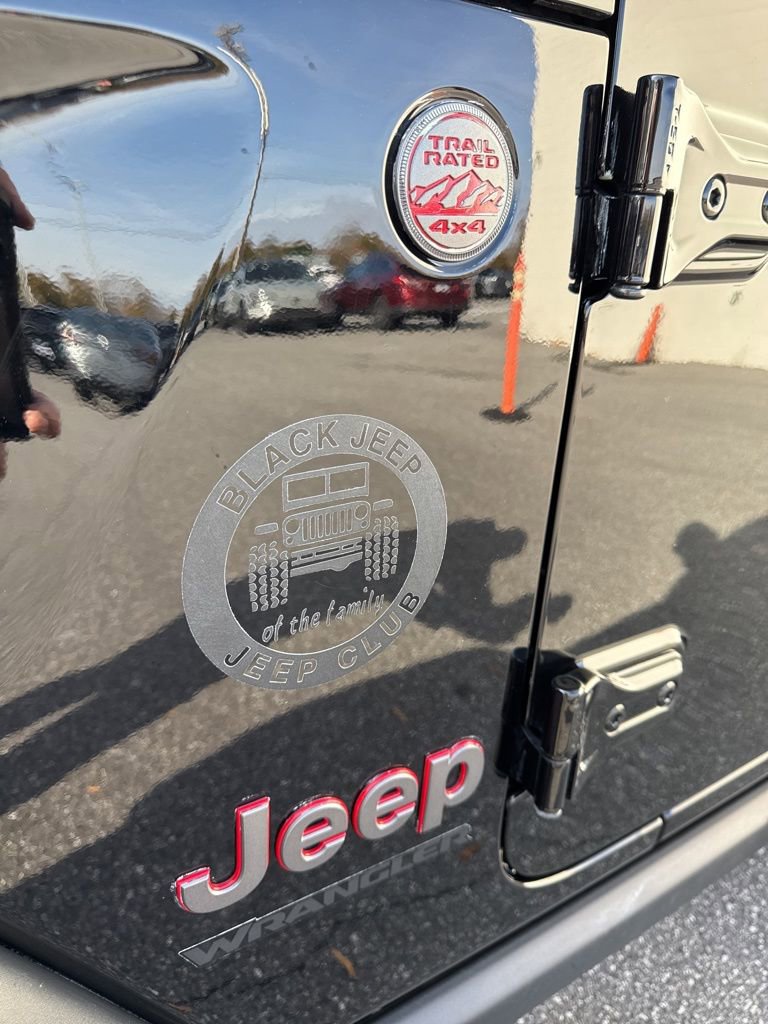 Used 2020 Jeep Wrangler Rubicon w/ LED Lighting Group image 12