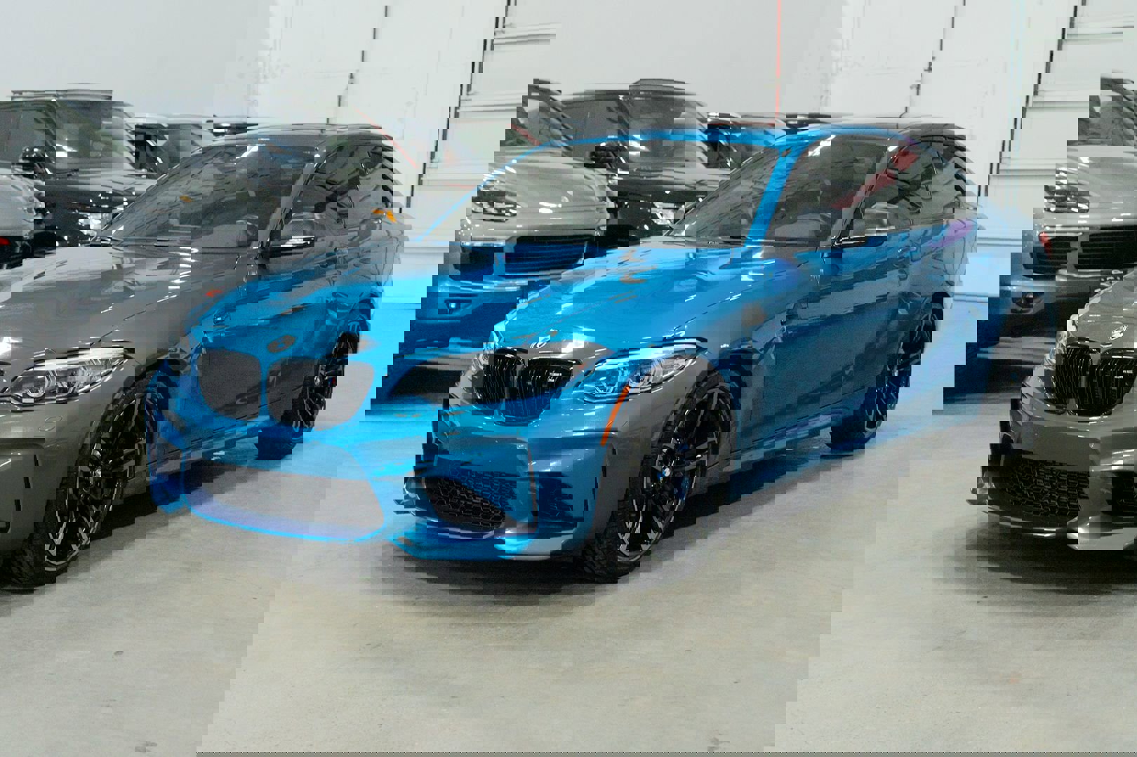 Used 2018 BMW M2 image 3