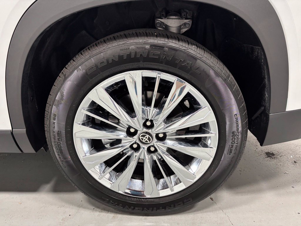 Used 2026 Toyota Grand Highlander AWD image 68