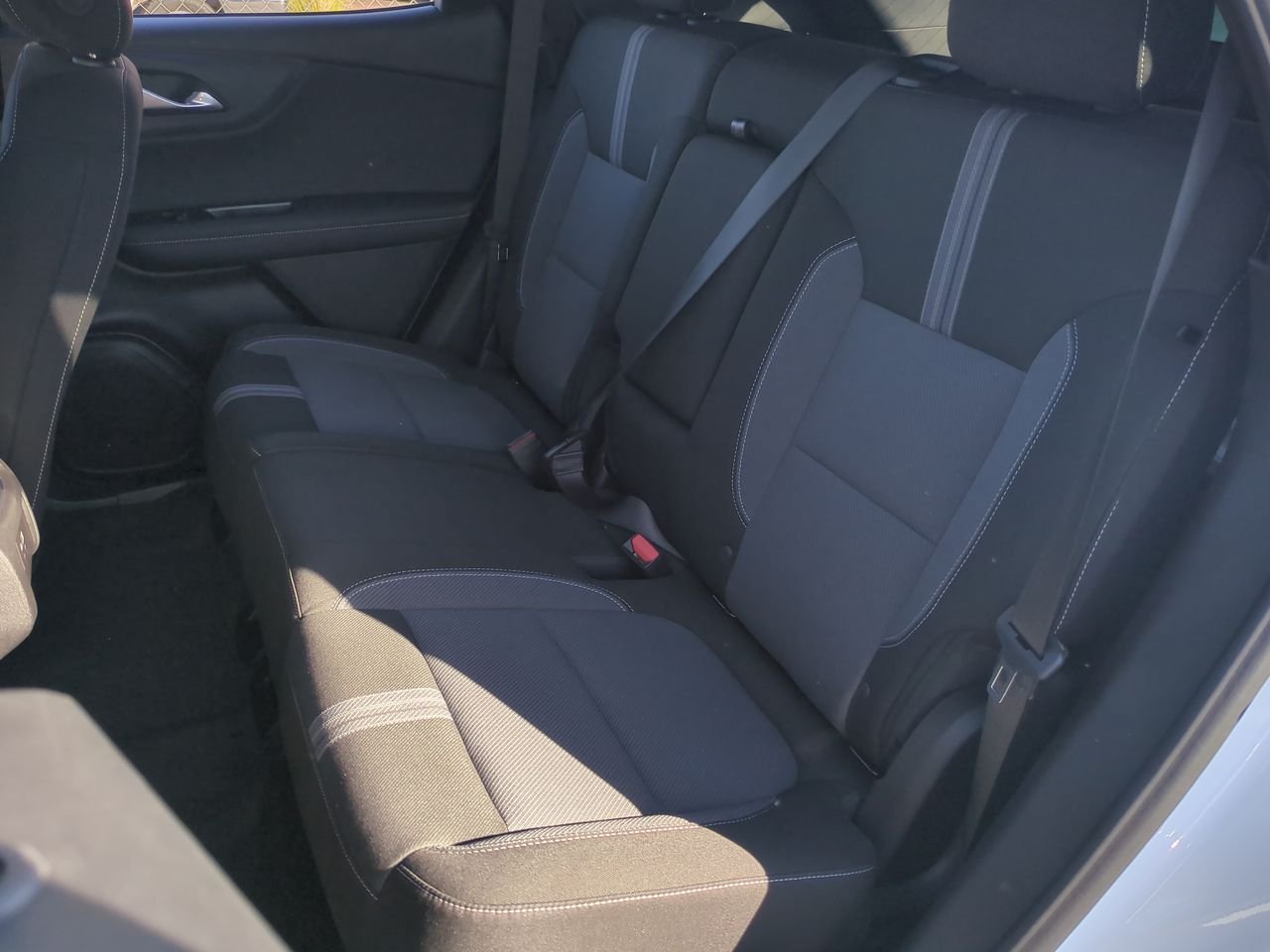 New 2026 Chevrolet Blazer LT w/ Convenience Package FWD image 24