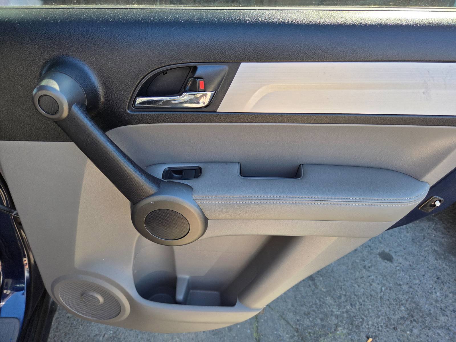 Used 2010 Honda CR-V EX-L image 12