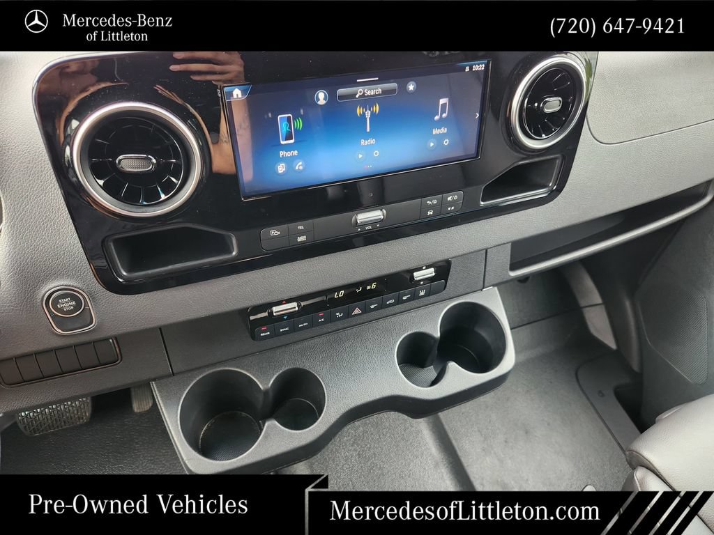 Used 2025 Mercedes-Benz Sprinter 2500 image 18