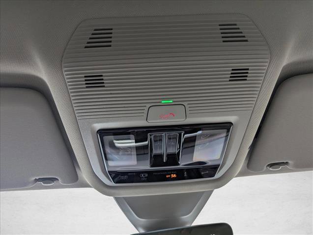 New 2026 Volkswagen Atlas SEL Premium R-Line image 21