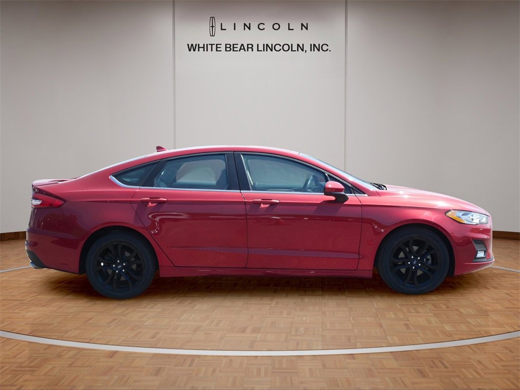Used 2020 Ford Fusion SE w/ Equipment Group 151A image 6