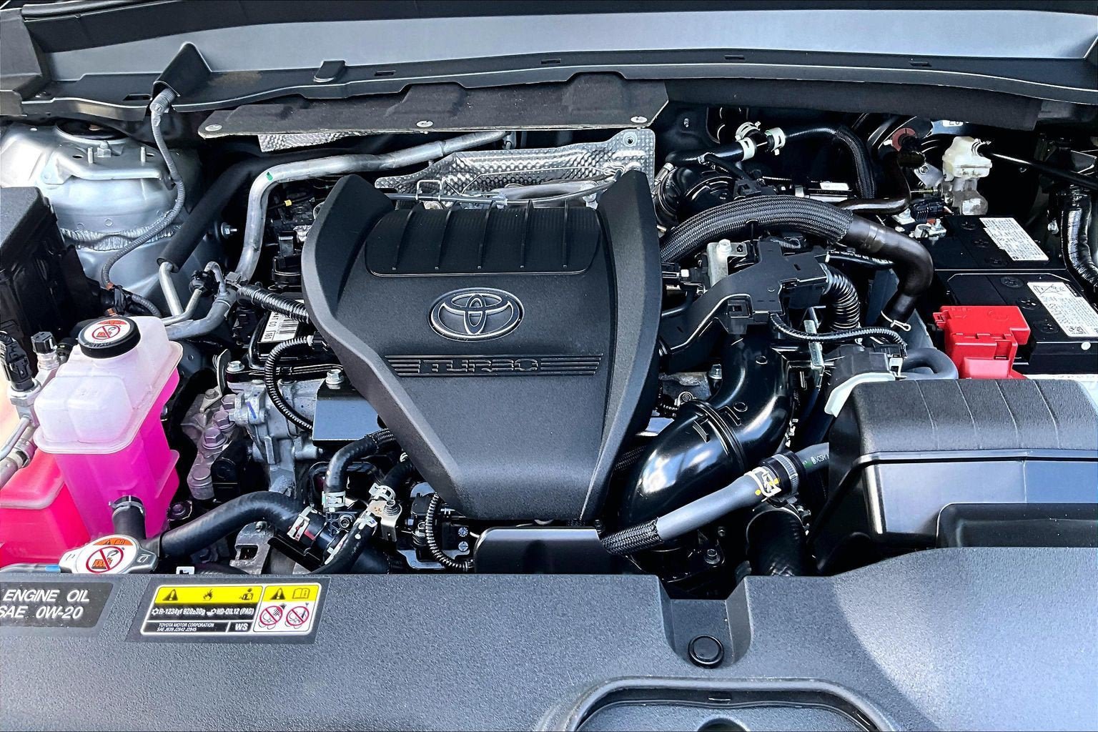Used 2025 Toyota Grand Highlander AWD image 9