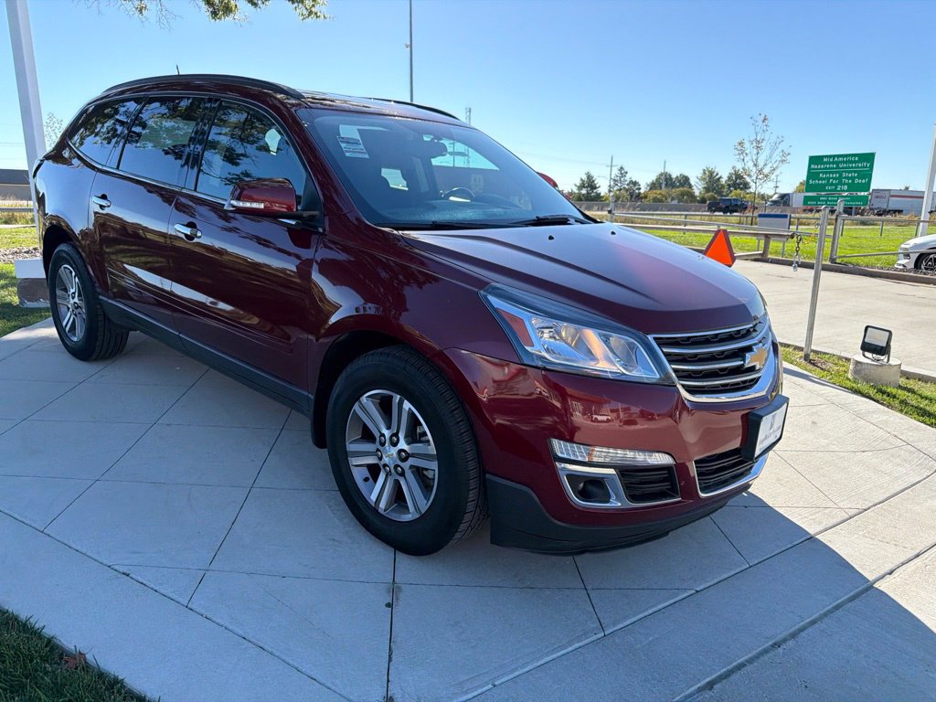 Used 2016 Chevrolet Traverse LT AWD/4WD image 2