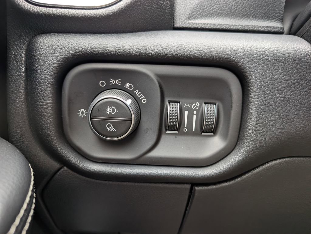 New 2026 RAM 2500 Laramie image 35