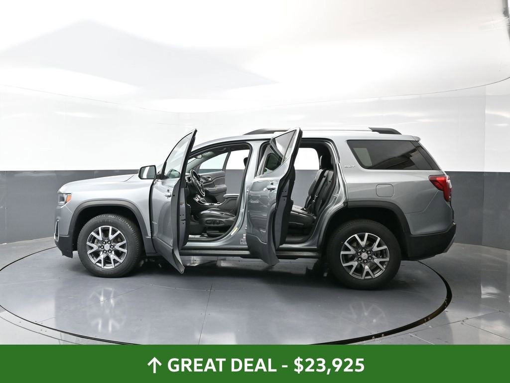 Used 2023 GMC Acadia SLT image 61
