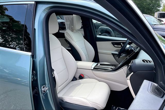 Used 2026 Mercedes-Benz GLC 300 4MATIC image 7