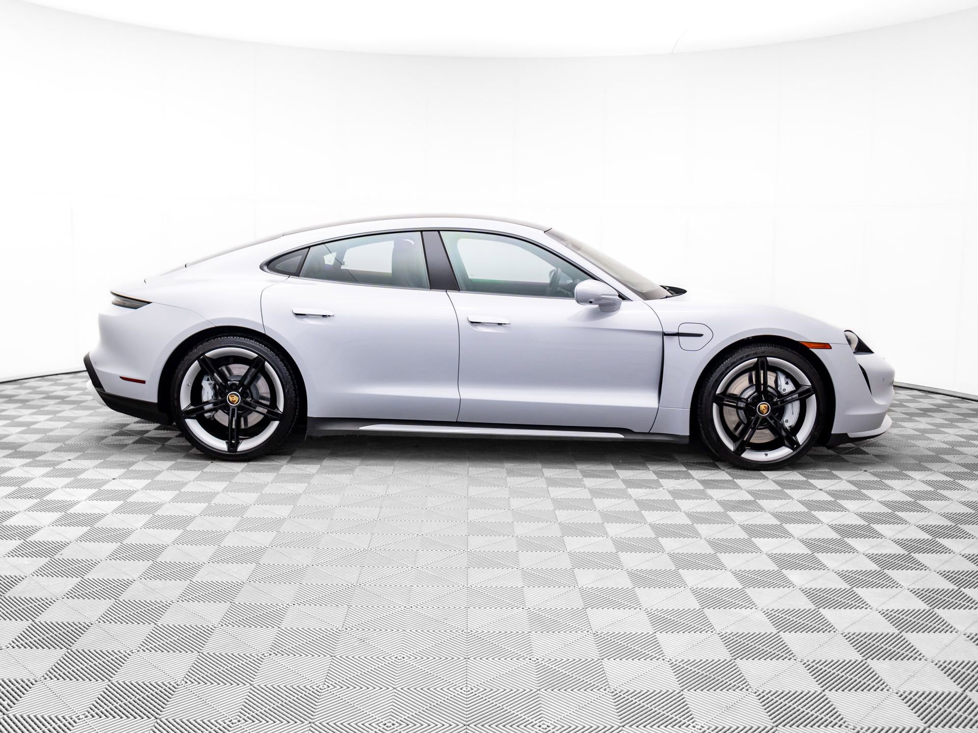 Certified 2022 Porsche Taycan Turbo w/ Premium Package image 8