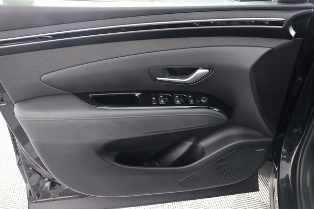 Certified 2024 Hyundai Santa Cruz Limited image 25