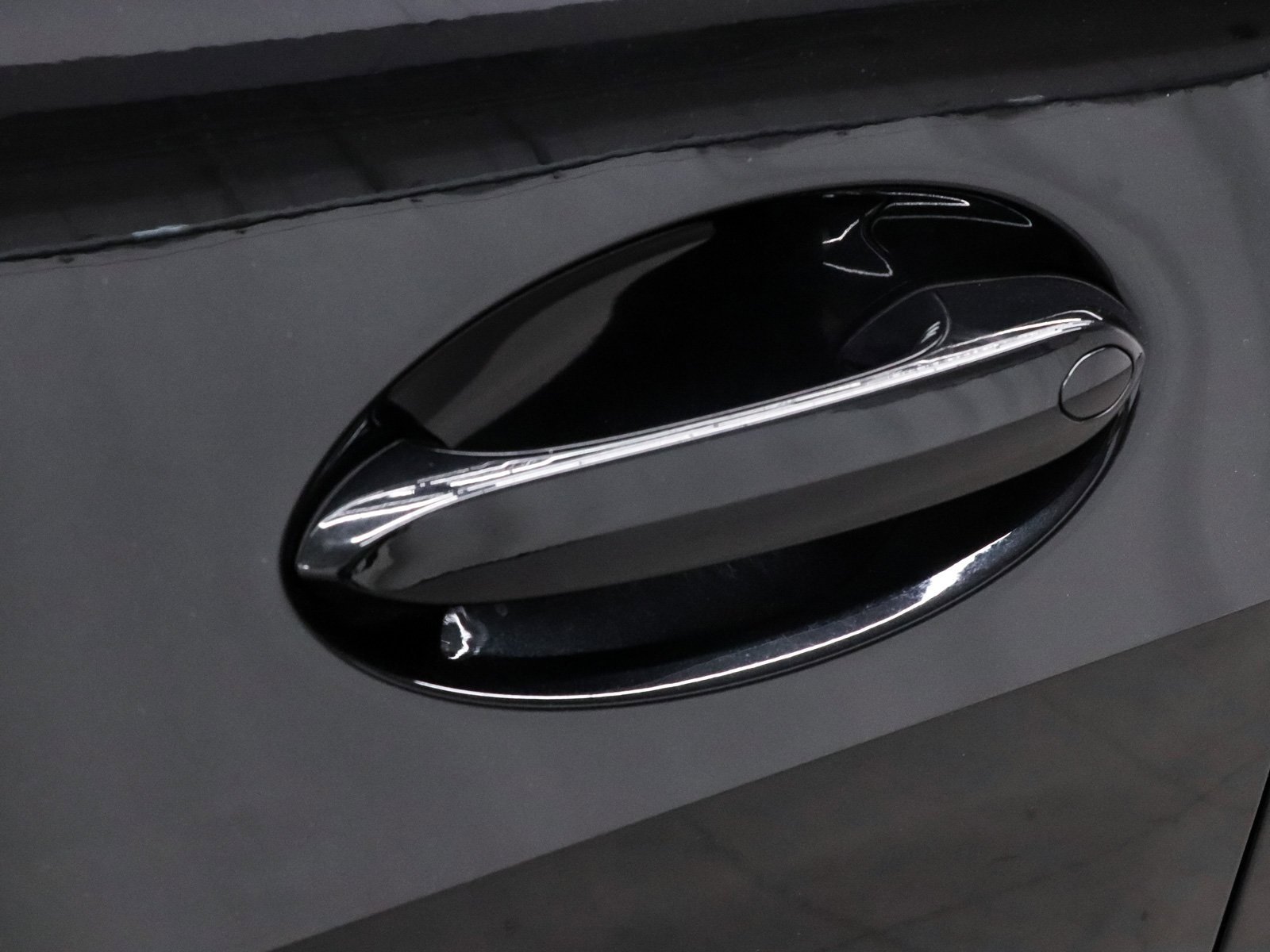 Used 2022 BMW X5 M50i w/ Executive Package image 58