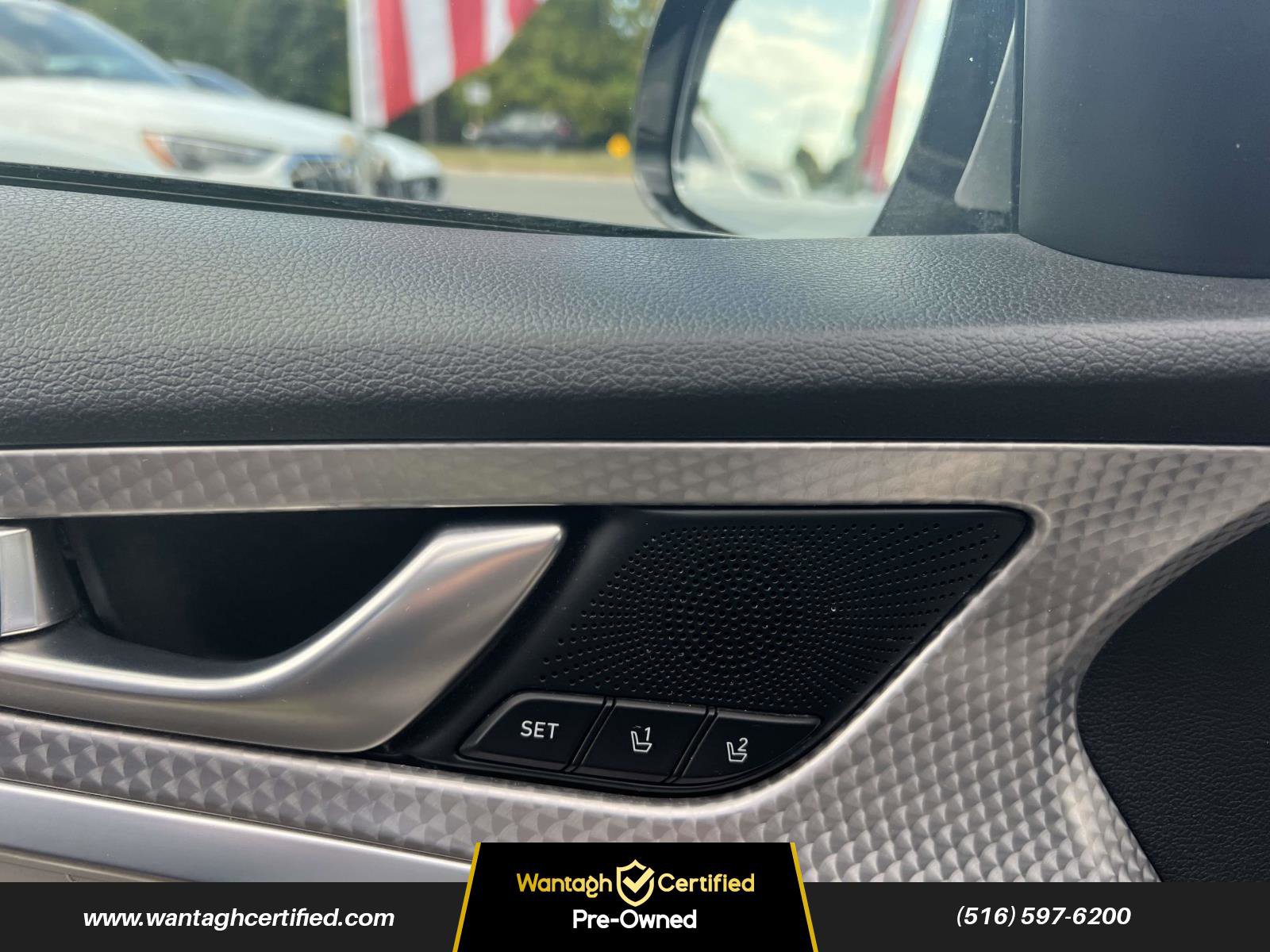 Used 2022 Genesis G70 3.3T w/ Sport Prestige Package image 15