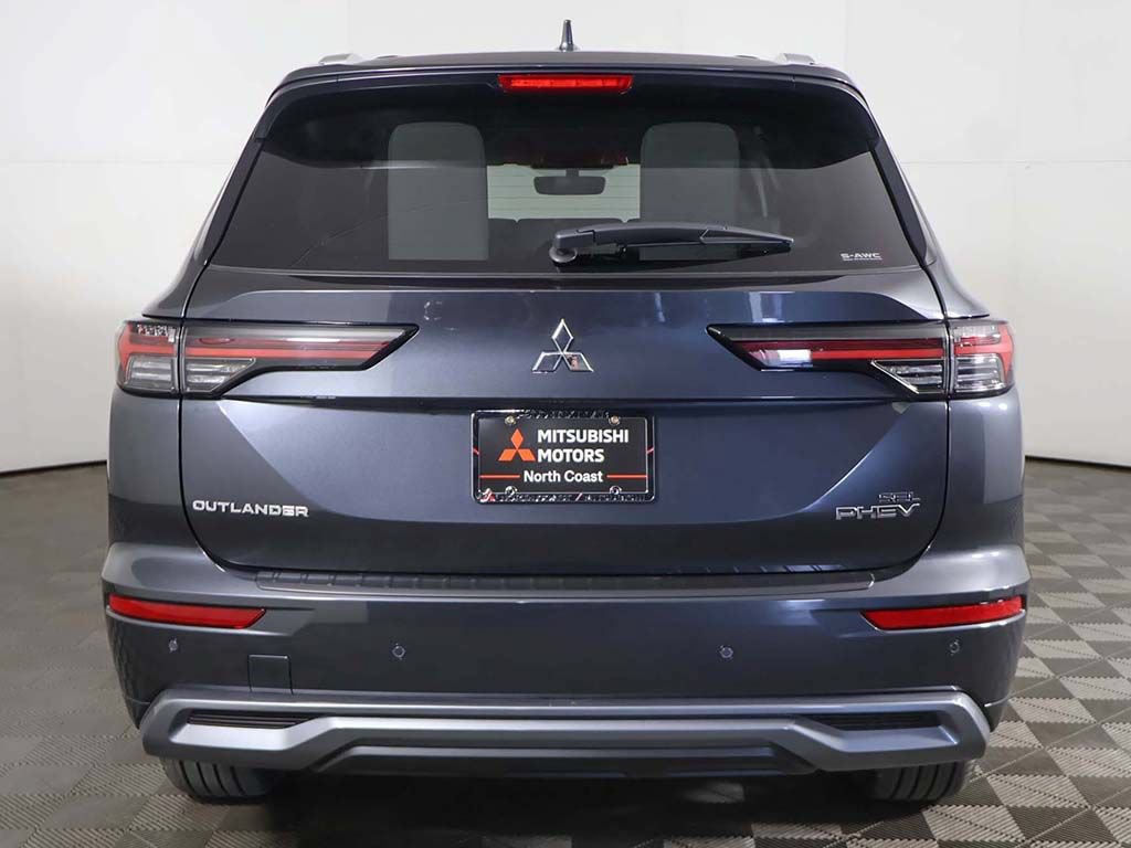 New 2026 Mitsubishi Outlander SEL AWD/4WD image 17