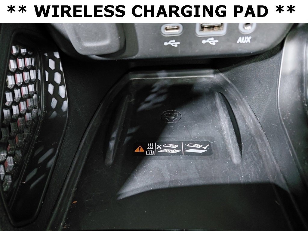 Used 2023 Chevrolet TrailBlazer RS w/ Sun and Liftgate Package image 6