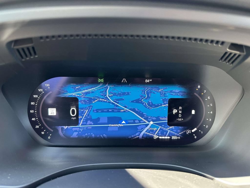 Used 2022 Volvo XC60 B5 Momentum w/ Climate Package AWD/4WD image 29