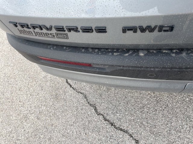 Used 2025 Chevrolet Traverse Z71 w/ Driver Confidence Package image 12