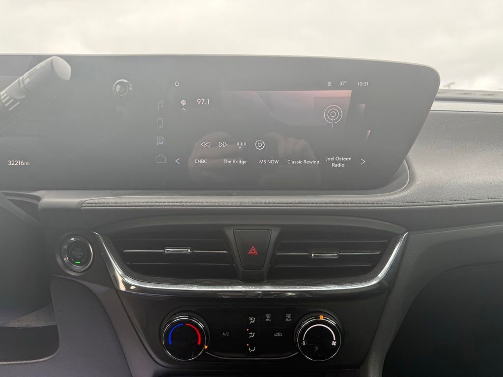 Used 2025 Buick Encore GX Preferred image 23