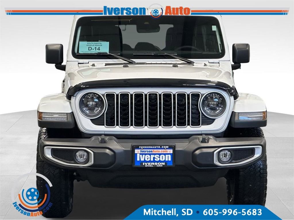 Used 2024 Jeep Wrangler Sahara w/ Technology Group image 3