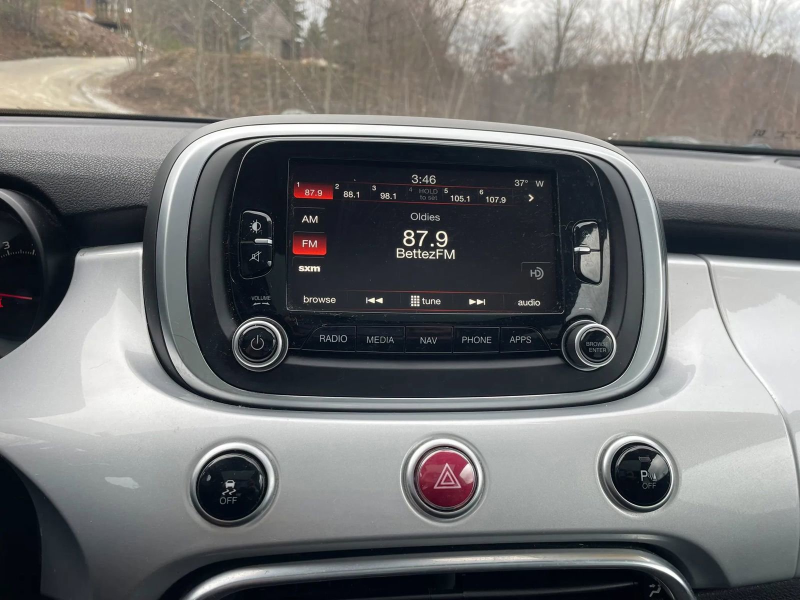 Used 2016 FIAT 500X Lounge image 8