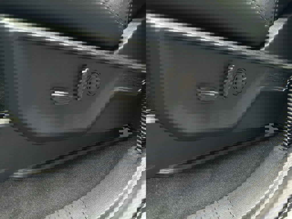 New 2026 Ford F150 Lariat image 16