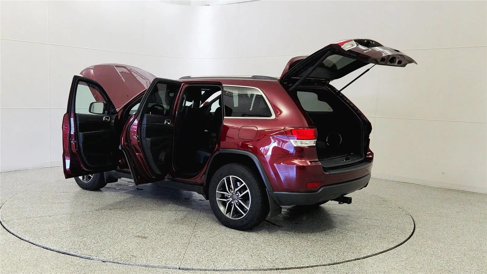 Used 2020 Jeep Grand Cherokee Laredo w/ Quick Order Package 2BN North AWD/4WD image 11