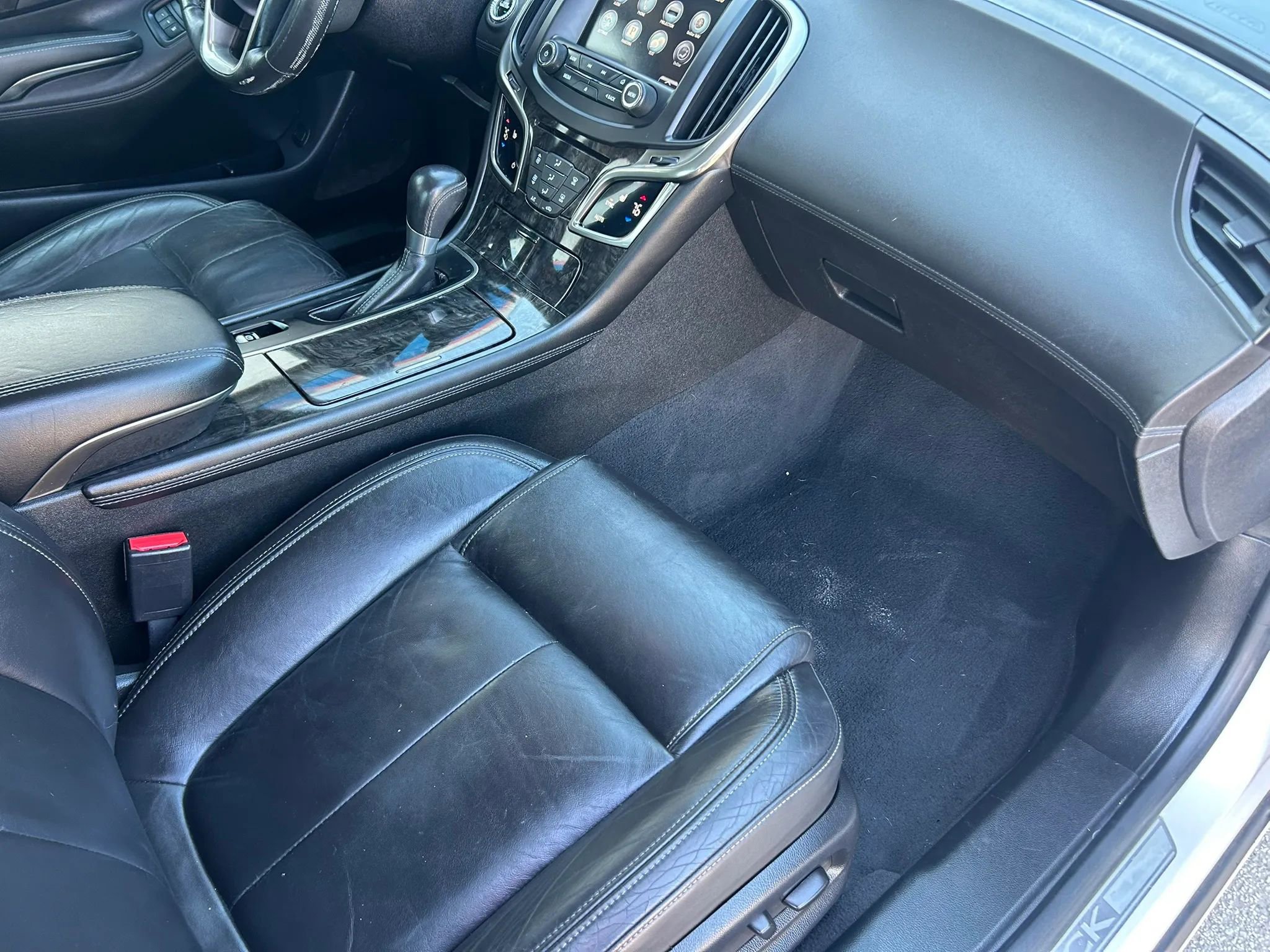 Used 2016 Buick LaCrosse Leather AWD/4WD image 24