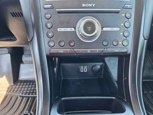 Certified 2019 Ford Fusion Energi Titanium FWD image 16