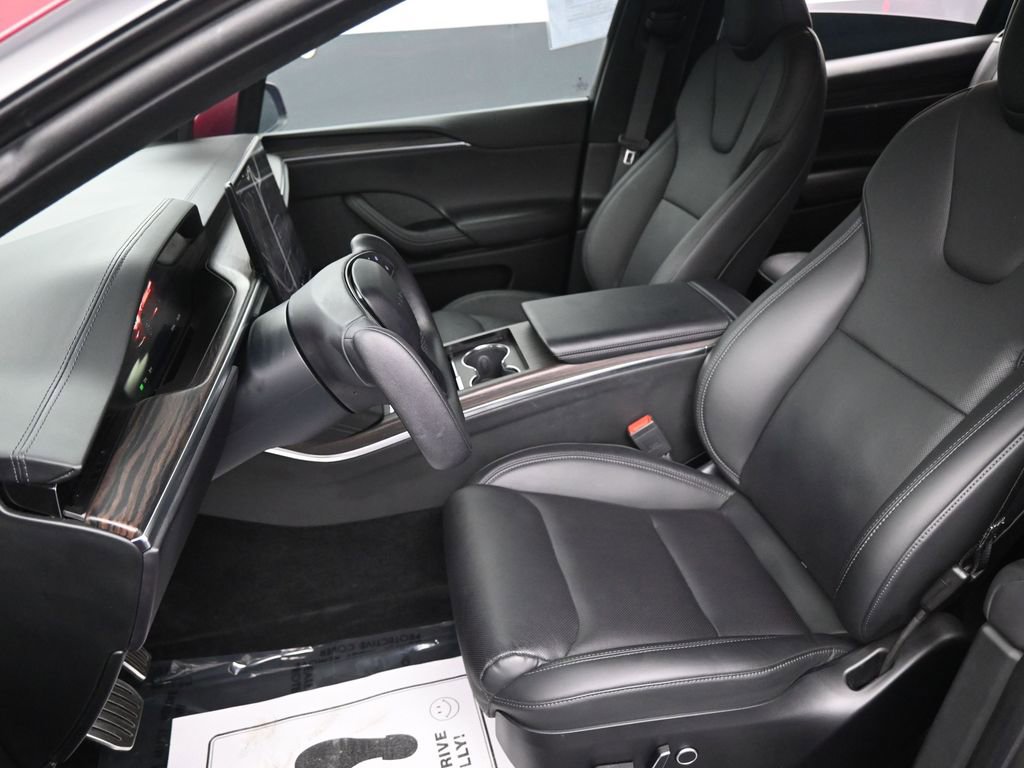 Used 2023 Tesla Model X image 22