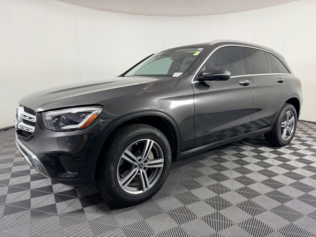 Used 2022 Mercedes-Benz GLC 300 image 3