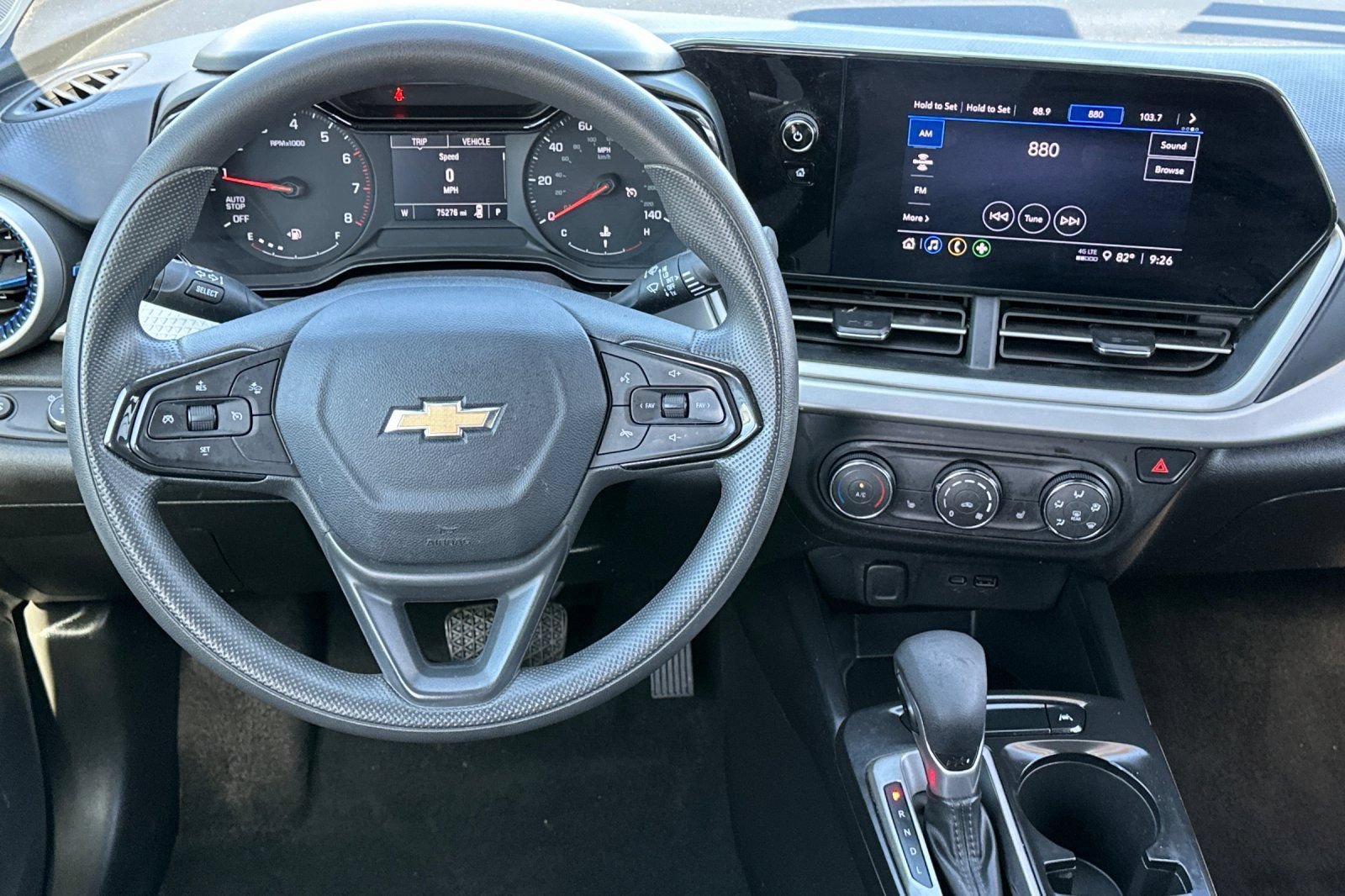 Used 2024 Chevrolet Trax LS w/ LS Convenience Package FWD image 18